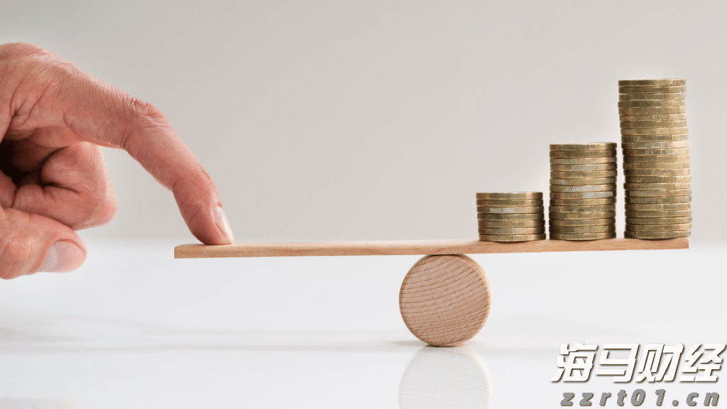 造谣某矿泉水为“泡尸水”，网警依法查处