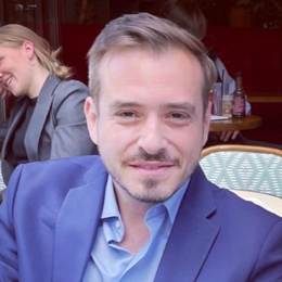 保障金融权益，助力美好生活！平安人寿阜阳中心支公司走进临泉县滑集镇芥菜丝产业园开展金融教育宣传活动